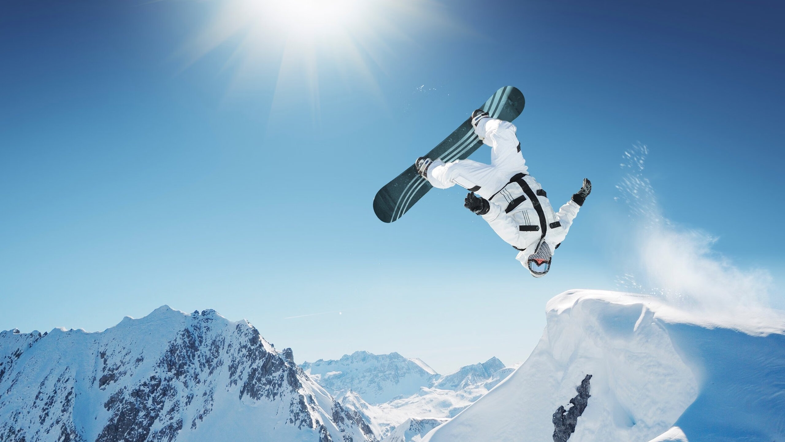 训练幕后：明星球员的日常训练揭秘，nba明星训练视频