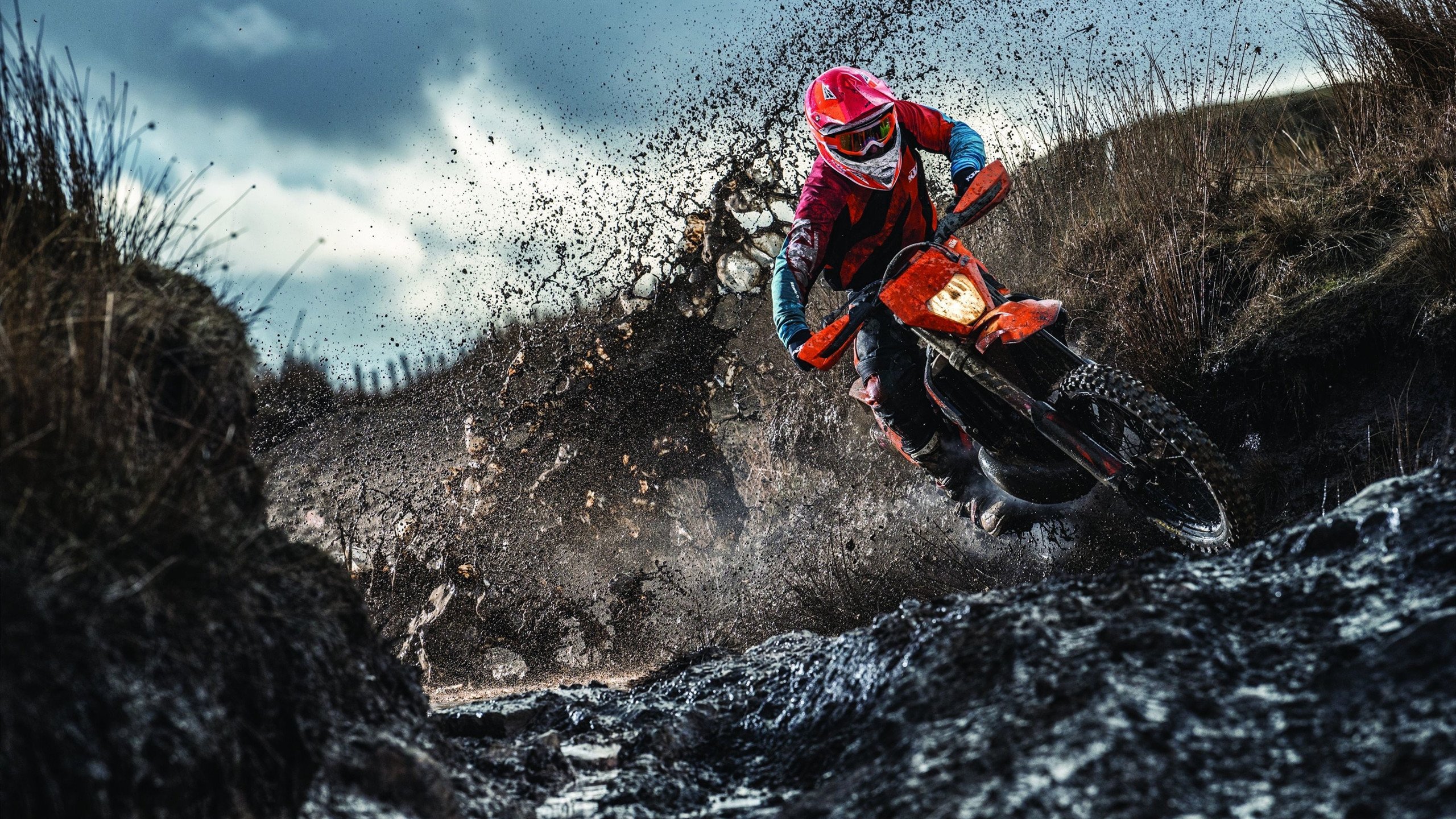 青少年篮球“青春纵横”公益盛典在福州落幕,呼吁全民关注青训